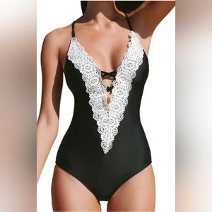 Womens Cupshe Olive green one-piece swimsuit with cream colored lace neck trim